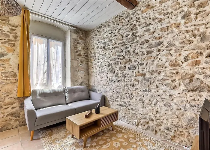 Jacuzzi De Charme Pour 2 شقة نيم